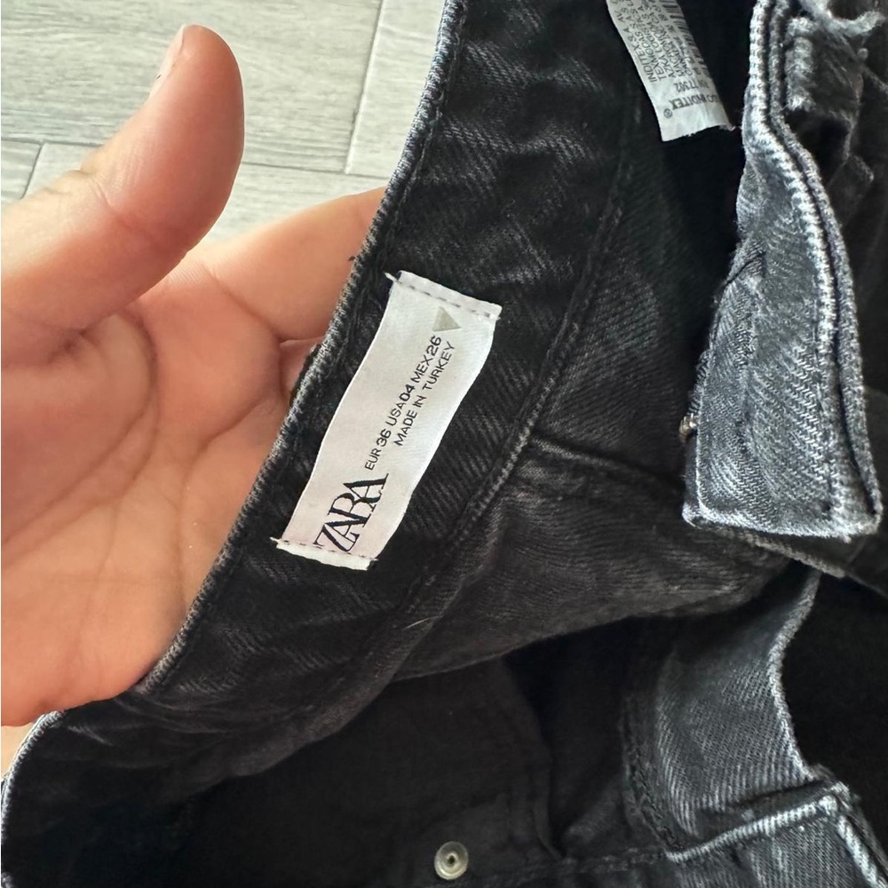 Zara Black High Rise Jeans - Picture 4 of 4